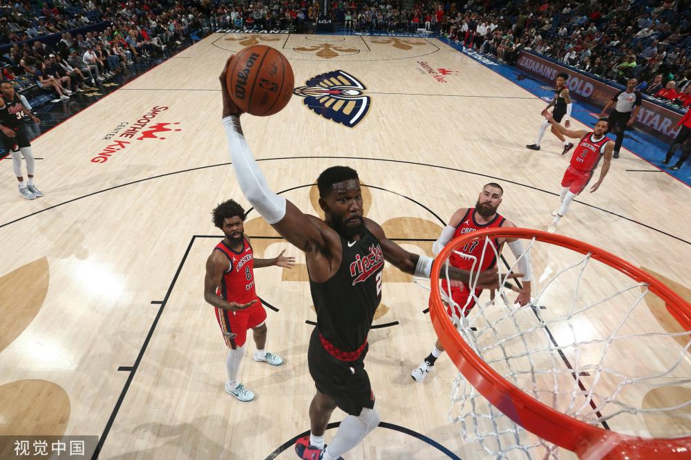 在当今足球 在当今足球